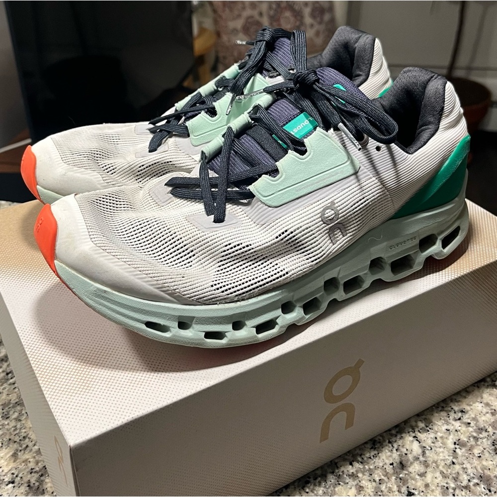 On Cloud Stratus Women’s Running Shoe